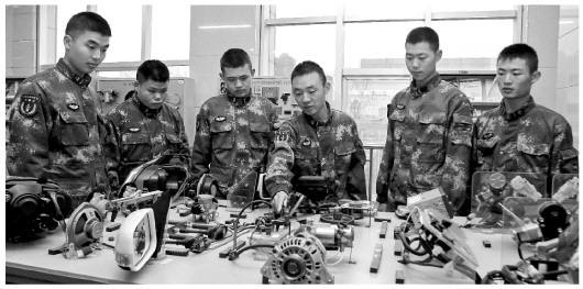 由美國3D打印槍支圖紙被禁，淺析工業(yè)級3D打印機(jī)在軍事領(lǐng)域的應(yīng)用